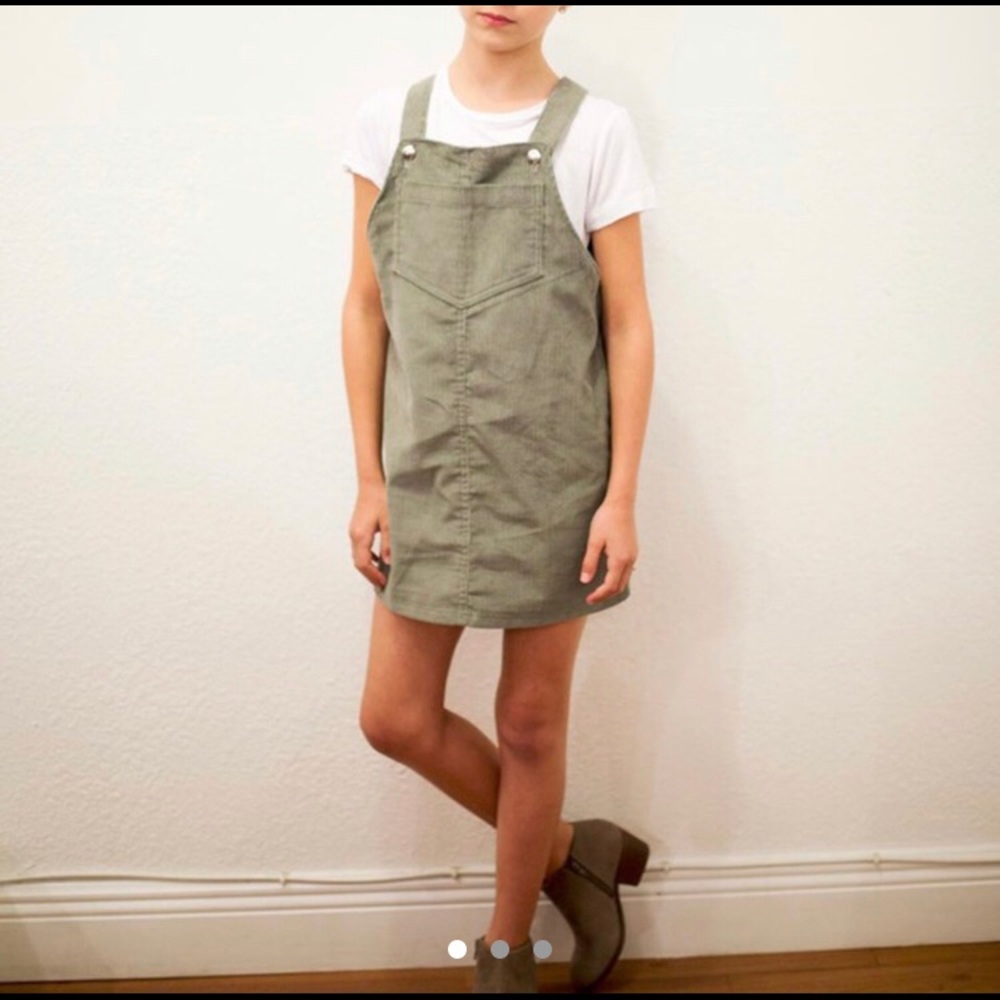 Girls overall dress